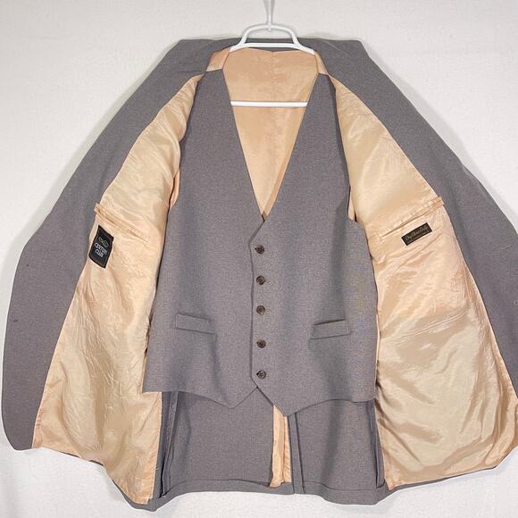 Sears Century Club Gray 3 Piece Business Suit Set Gray Mens 46R 40x31.5 Vintage - Picture 12 of 14